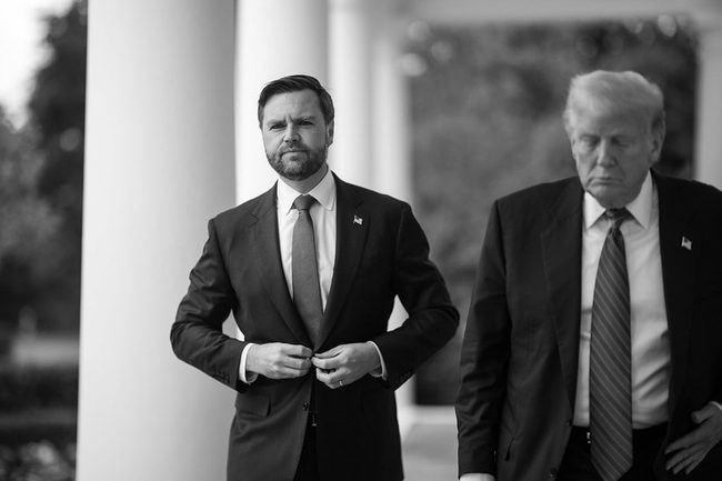 Trump Tells Donors "We Need to Elect JD" — And the 2028 Machine Is Already Running